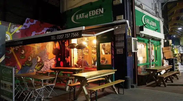 Outdoor dining at Eat of Eden (Brixton branch)