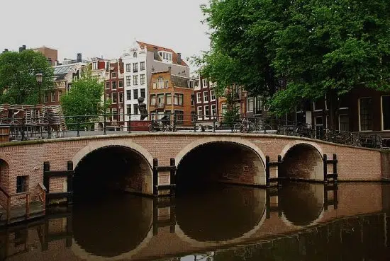 Torensluis Brug in Amsterdam